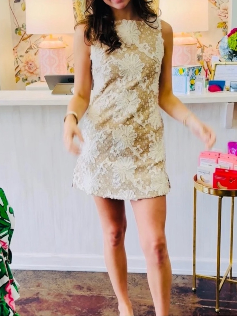 AUREUM 🔥 Sleeveless Lace Appliqué Mini Dress - White / Cream